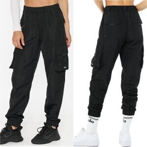 Alo Yoga The It Girl Pant Cargo Crush Athletic Black Pants Size M
